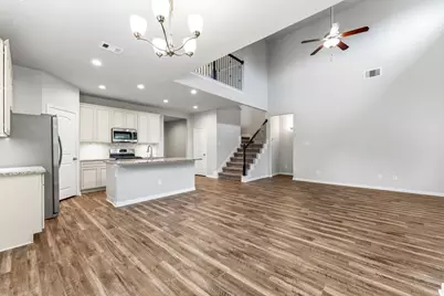 12173 Pearl Bay Court, Conroe, TX 77304 - Photo 9