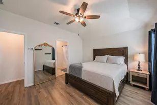 633 Buzzard Lake Trl, Fort Worth, TX 76120 - Photo 15