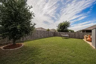 633 Buzzard Lake Trl, Fort Worth, TX 76120 - Photo 31
