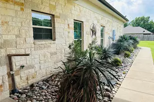 192 Randy St, Gun Barrel City, TX 75156 - Photo 35