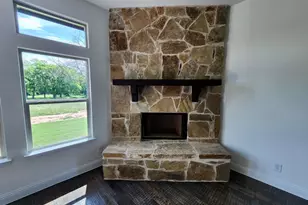 376 Willie's Ct, Whitesboro, TX 76273 - Photo 11