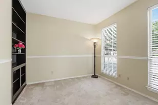 4404 Durham Ct, Grand Prairie, TX 75052 - Photo 7