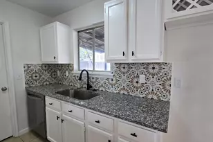 5620 Stone Meadow Ln, Fort Worth, TX 76179 - Photo 7