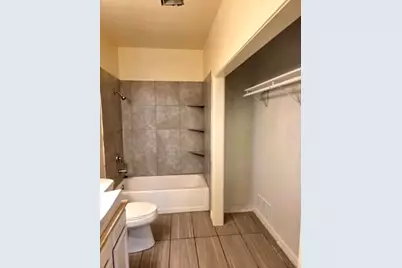 4800 W Lovers Lane #512, Dallas, TX 75209 - Photo 9