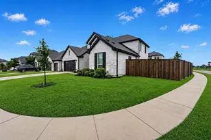 501 Upper Falls Ln, Mansfield, TX 76063 - Photo 3