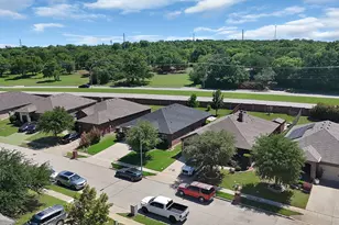 7064 Seton Hall Dr, Fort Worth, TX 76120 - Photo 35