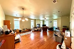110 Buena Vista St, Mabank, TX 75156 - Photo 9