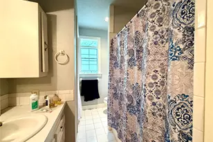 110 Buena Vista St, Mabank, TX 75156 - Photo 13