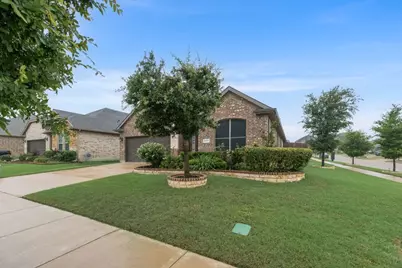 8116 Glenn Day Drive, Arlington, TX 76002 - Photo 3