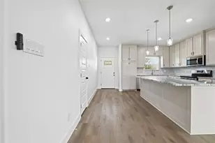9717 Santa Clara Dr, Fort Worth, TX 76116 - Photo 7