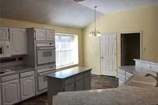 1300 Rosewood Ln, Allen, TX 75002 - Photo 3