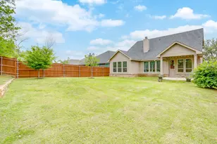 1303 Hickory Ct, Weatherford, TX 76086 - Photo 35
