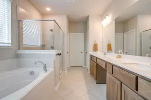 1303 Hickory Ct, Weatherford, TX 76086 - Photo 21
