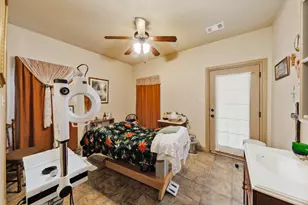 433 Fruitland Rd, Bowie, TX 76230 - Photo 17