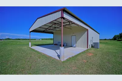 433 Fruitland Road, Bowie, TX 76230 - Photo 15