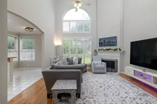 2206 Arbor Chase Cir, Arlington, TX 76011 - Photo 9