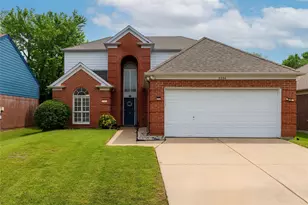 2206 Arbor Chase Cir, Arlington, TX 76011 - Photo 1