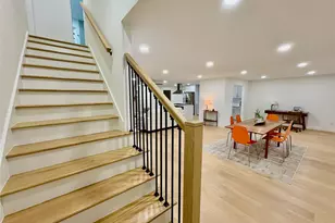 9920 Greenfield Dr, Dallas, TX 75238 - Photo 15