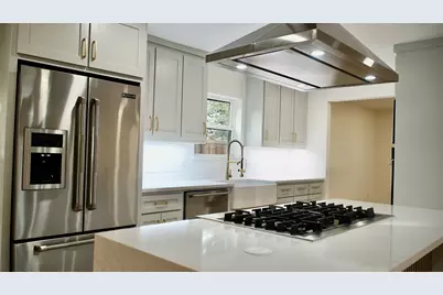 9920 Greenfield Drive, Dallas, TX 75238 - Photo 5