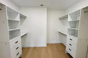 9920 Greenfield Dr, Dallas, TX 75238 - Photo 15