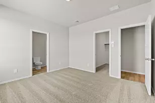 3053 Maple Orch Ln, Fort Worth, TX 76140 - Photo 5