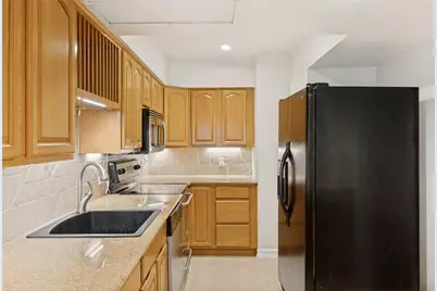 4820 Amesbury Drive #E130, Dallas, TX 75206 - Photo 13