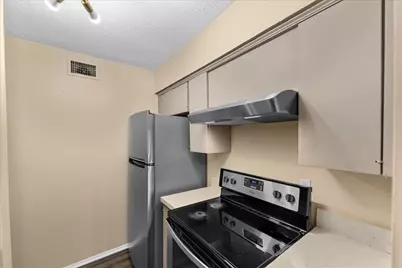4859 Cedar Springs Road #241, Dallas, TX 75219 - Photo 13