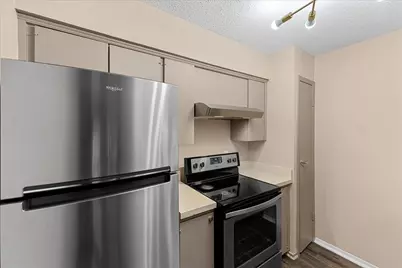 4859 Cedar Springs Road #241, Dallas, TX 75219 - Photo 9