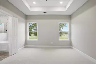 420 E Ball St, Tom Bean, TX 75491 - Photo 33