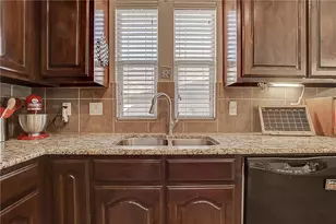 5009 Holliday Dr, Fort Worth, TX 76244 - Photo 11