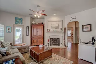 5009 Holliday Dr, Fort Worth, TX 76244 - Photo 17