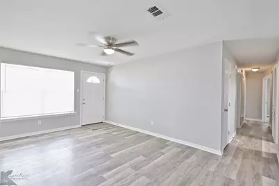974 N Jefferson Street, Abilene, TX 79603 - Photo 11