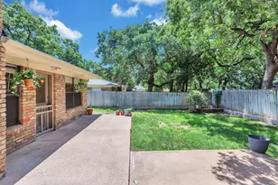 2717 Meadow Green, Bedford, TX 76021 - Photo 29
