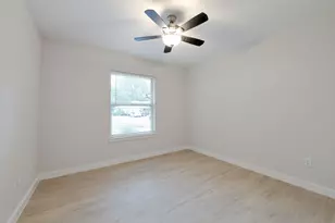 2717 Meadow Green, Bedford, TX 76021 - Photo 17