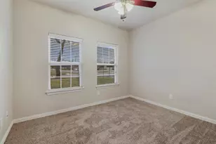 731 W Morton St, Denison, TX 75020 - Photo 9