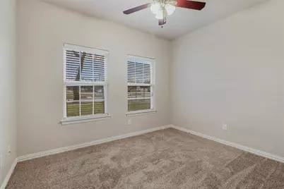 731 W Morton Street, Denison, TX 75020 - Photo 9