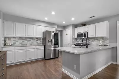2601 Misty Glen Drive, Flower Mound, TX 75028 - Photo 11