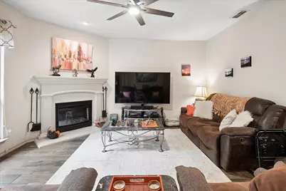 4928 Lazy Oaks Street, Fort Worth, TX 76244 - Photo 7