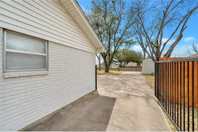 808 N 65th Street, Waco, TX 76710 - Photo 23