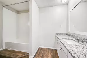 108 S Beverly St, Crowley, TX 76036 - Photo 17
