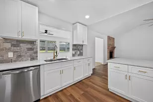 3420 Denbury Dr, Fort Worth, TX 76133 - Photo 13