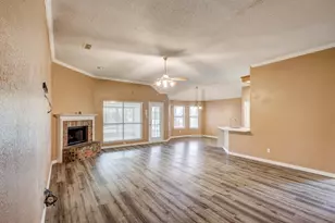 7708 Chandler Ct, North Richland Hills, TX 76182 - Photo 3