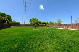 4150 Towne Green Cir, Addison, TX 75001 - Photo 31