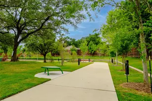 4150 Towne Green Cir, Addison, TX 75001 - Photo 29