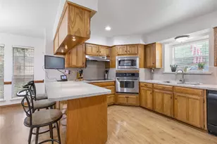 2108 Oakmeadow Pl, Bedford, TX 76021 - Photo 9