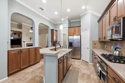 1811 Clear Summit Lane, Mansfield, TX 76063 - Photo 13