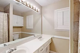 1402 Canadian Cir, Grand Prairie, TX 75050 - Photo 23