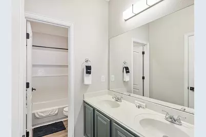 1460 Bristol Lane, Lewisville, TX 75077 - Photo 19
