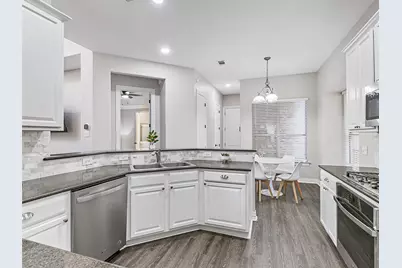 1460 Bristol Lane, Lewisville, TX 75077 - Photo 3