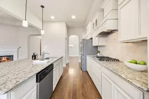 720 Louisville Rd, Aubrey, TX 76227 - Photo 13